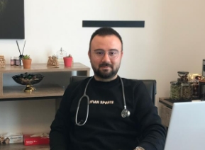 UZM. DR. VAHDİ ERKAN